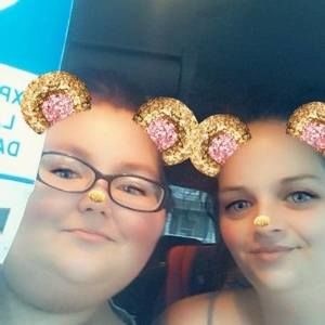 Meet your Posher, Tia